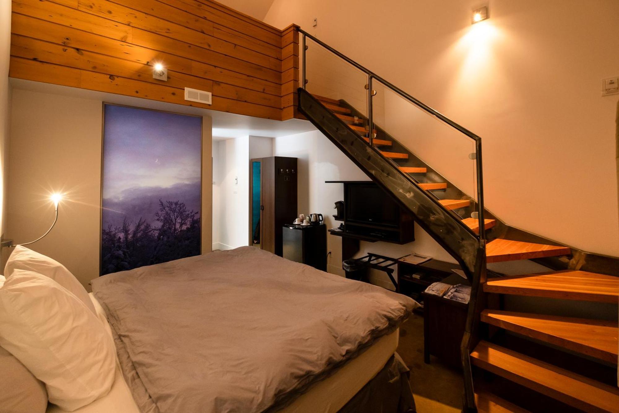 Auberge Sutton Brouerie Bagian luar foto